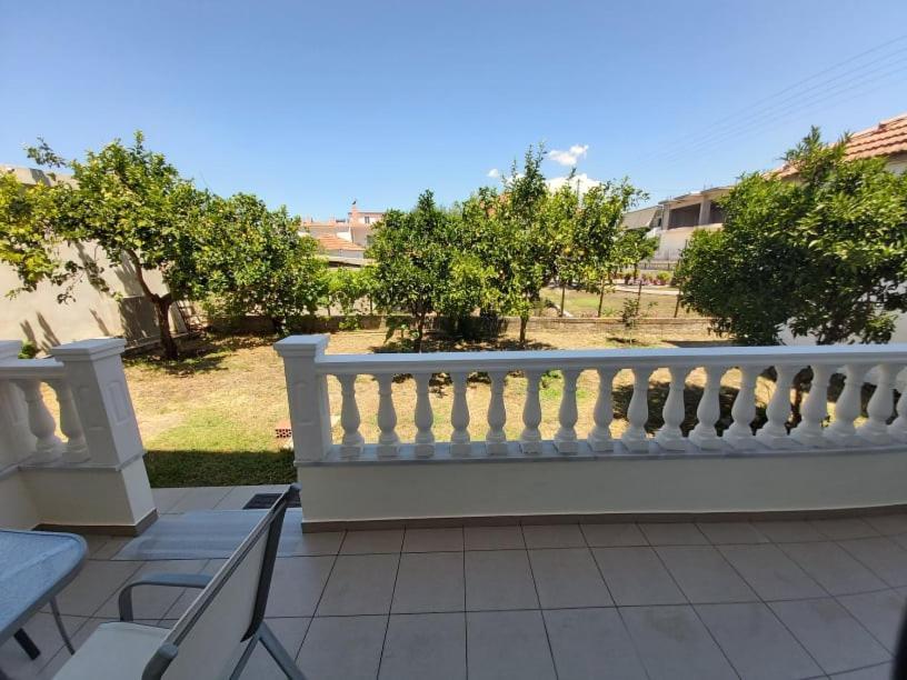 Konstantinos Apartments Аммудия Экстерьер фото