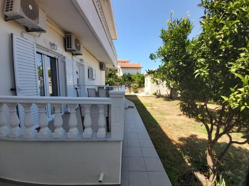 Konstantinos Apartments Аммудия Экстерьер фото